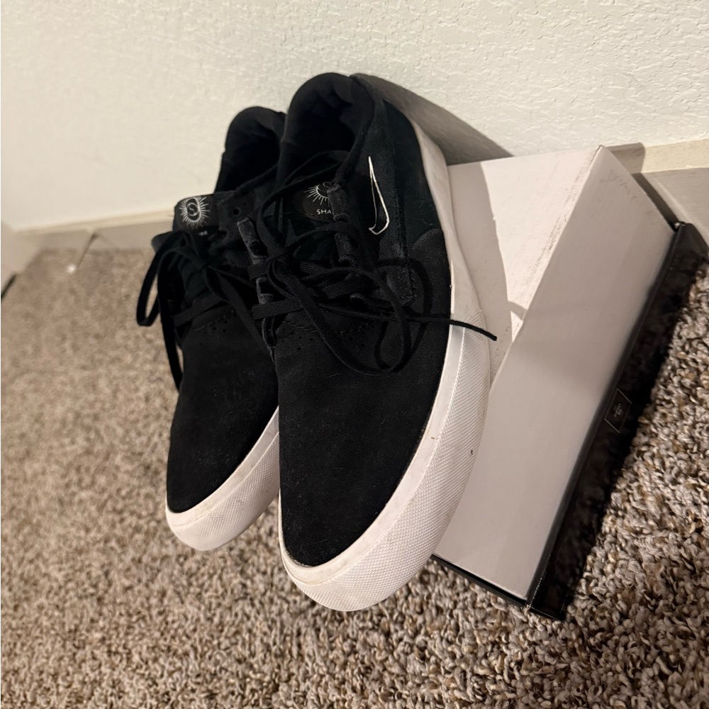 NIKE SHOES MENS SHANE O’NEILL EDITION 8.5